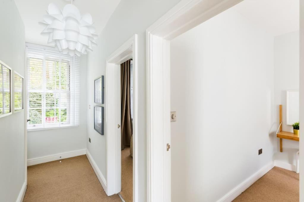 Fabulous Malvern Townhouse Great Malvern Extérieur photo