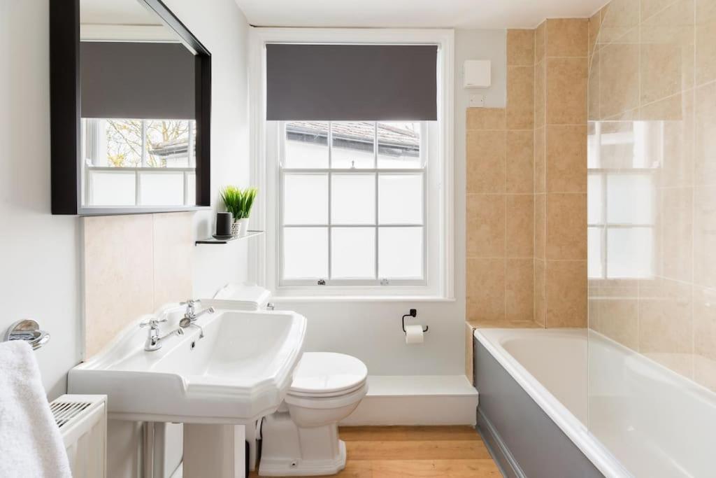 Fabulous Malvern Townhouse Great Malvern Extérieur photo